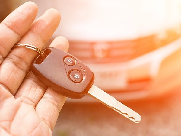 自社ローンは法律違反じゃないの！？の画像
